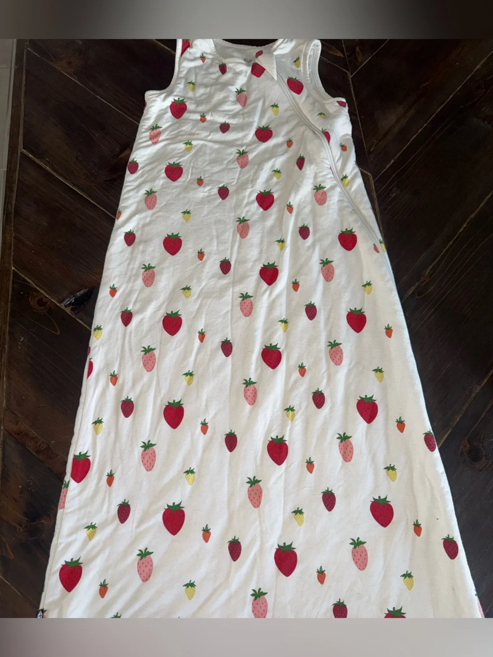 Kyte Baby Bamboo Strawberry Sleep Sack Size Large 1.0 Tog